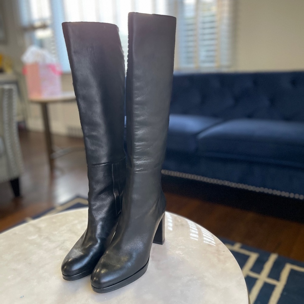 Boots Stuart Weitzman Size 6.5 Missing A Zipper P… - image 3